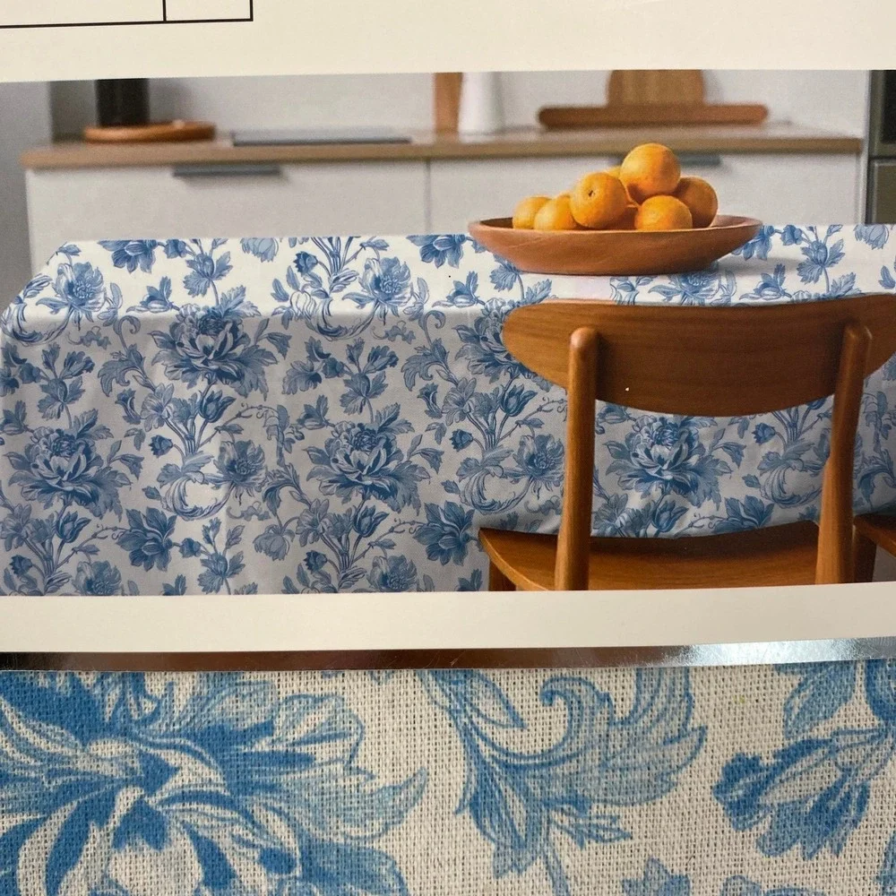 Badgley Mischka Tablecloth 60x84 Blue Floral Water Resistant Indoor Outdoor